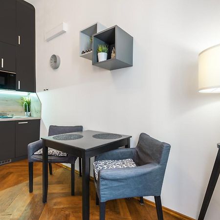 Awesome Stay Studios Praga Exterior foto