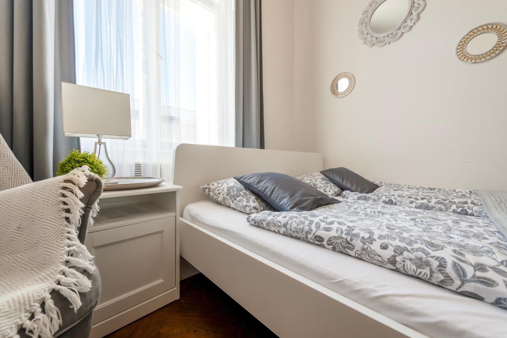 Awesome Stay Studios Praga Exterior foto